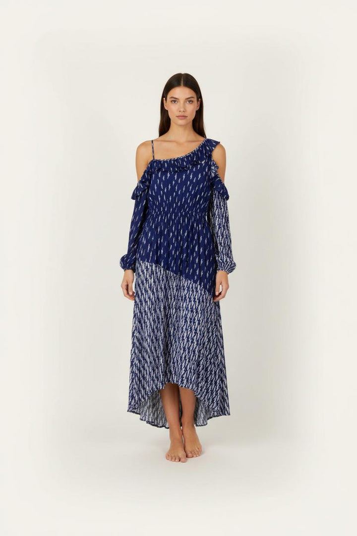 Robe longue bleue à motifs