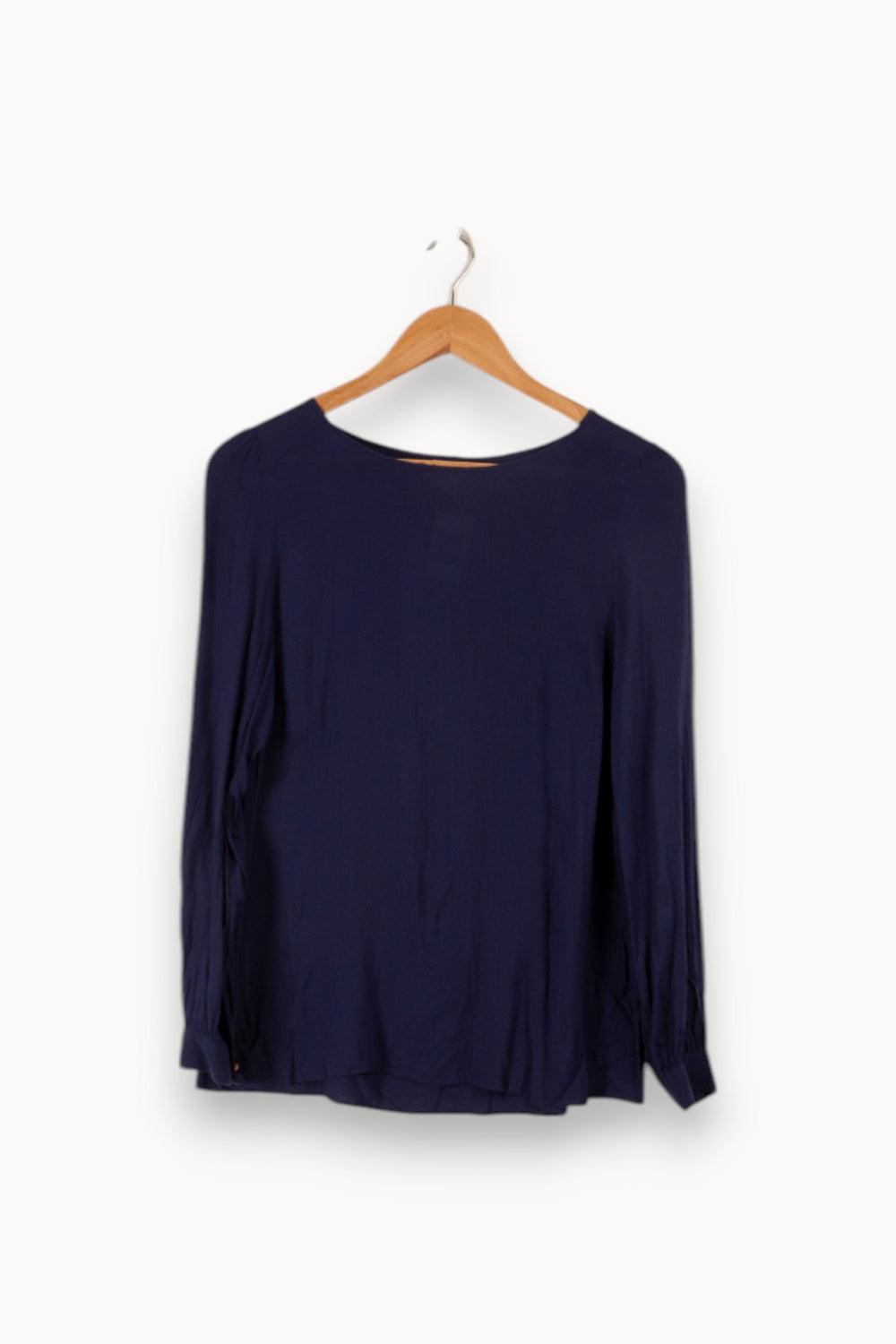 Blouse bleue foncée