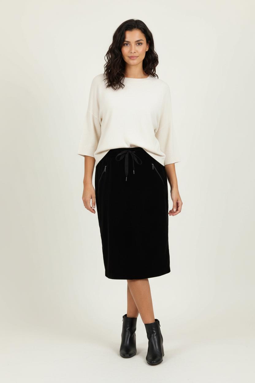 Jupe Droite Noire - Taille XL/42 de la marque Weekend Max Mara | PARAD28715 - Vendu par Paradigme - Image 1
