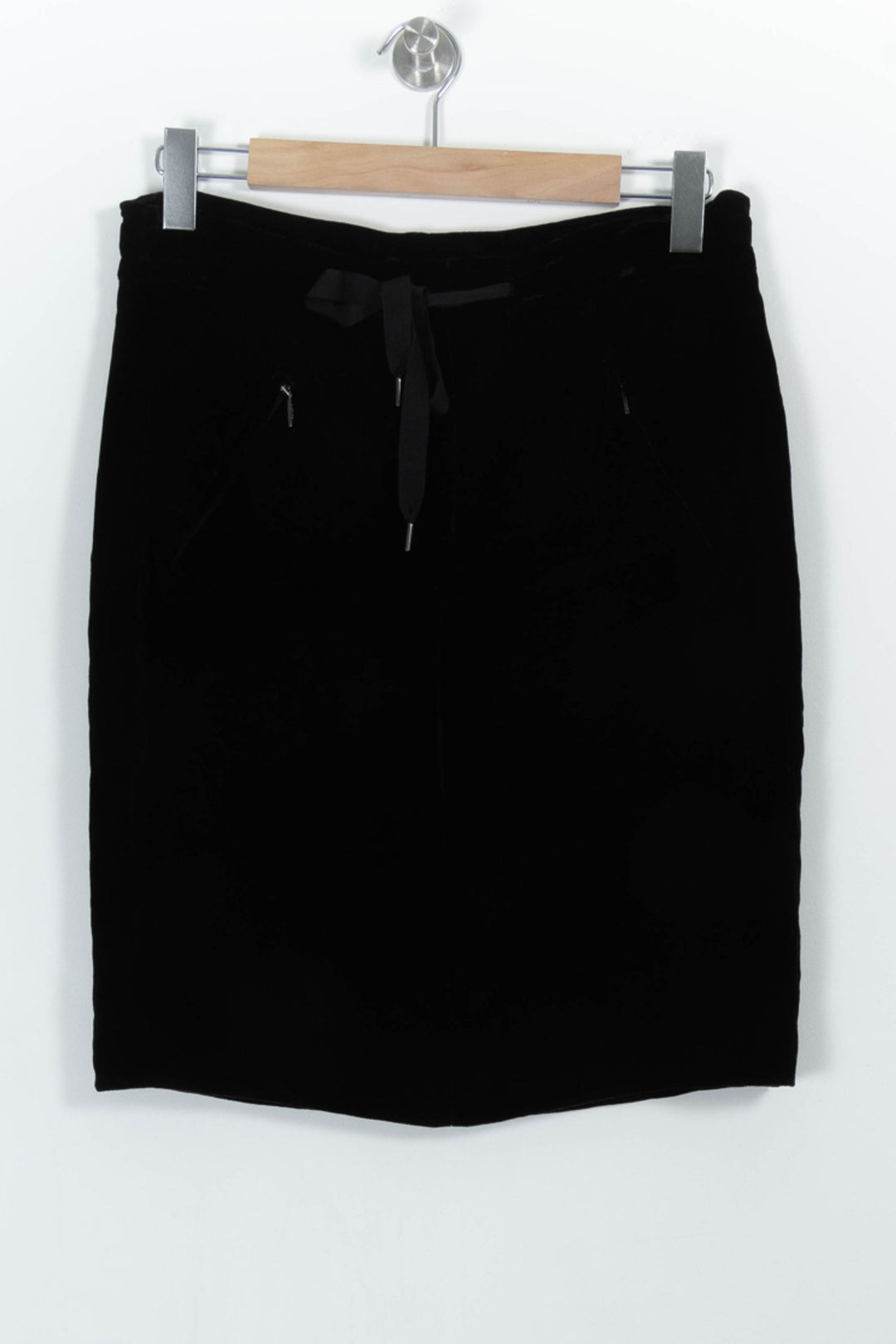Jupe Droite Noire - Taille XL/42 de la marque Weekend Max Mara | PARAD28715 - Vendu par Paradigme - Image 2