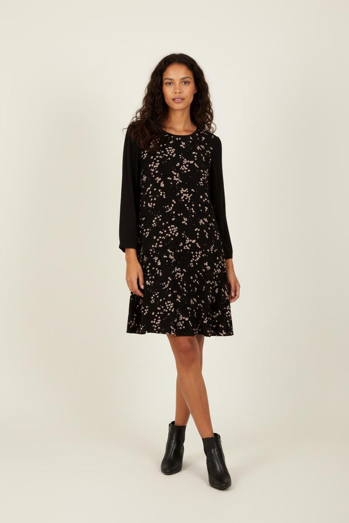 Robe noire à motifs - Taille L/40
