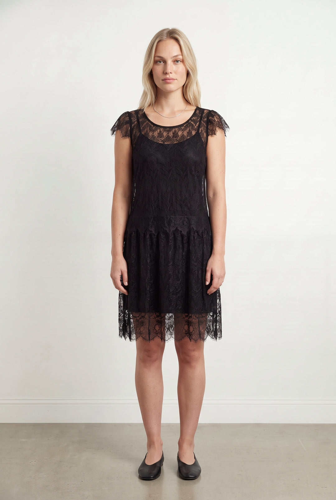 Robe noire - Taille L/40