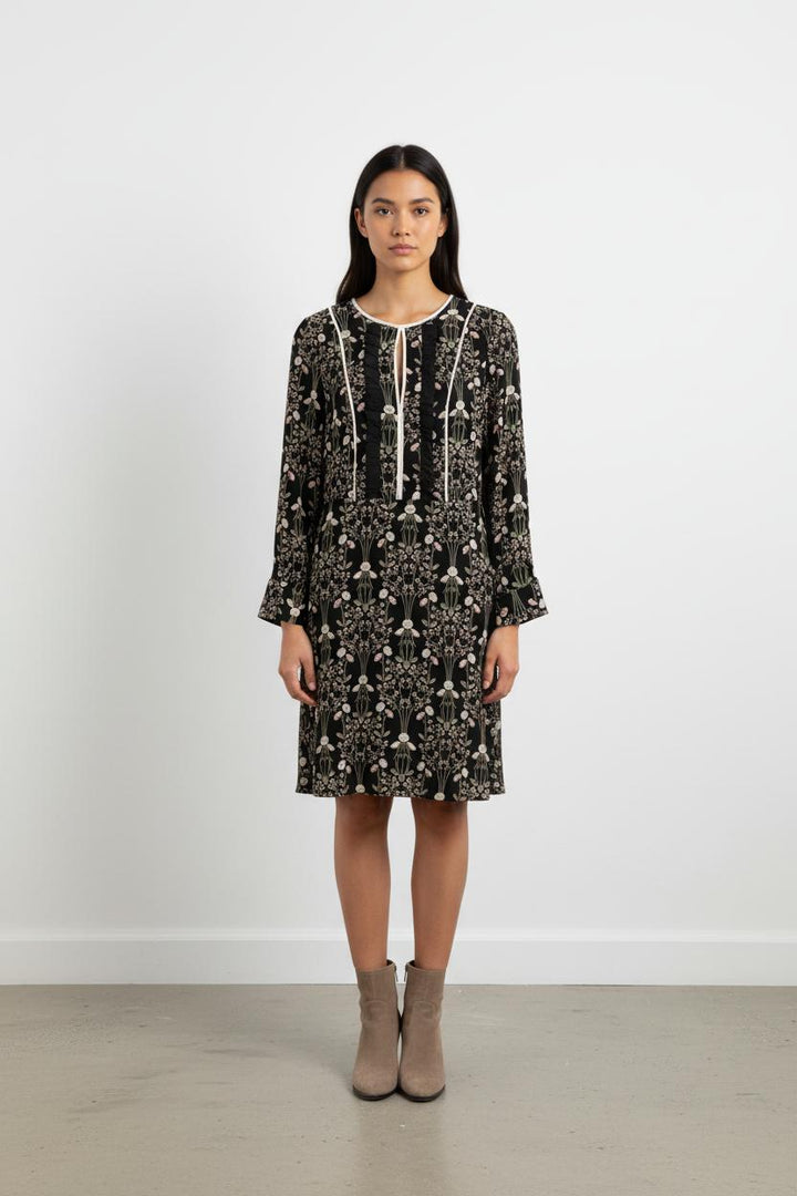 Robe noire - Taille L/40