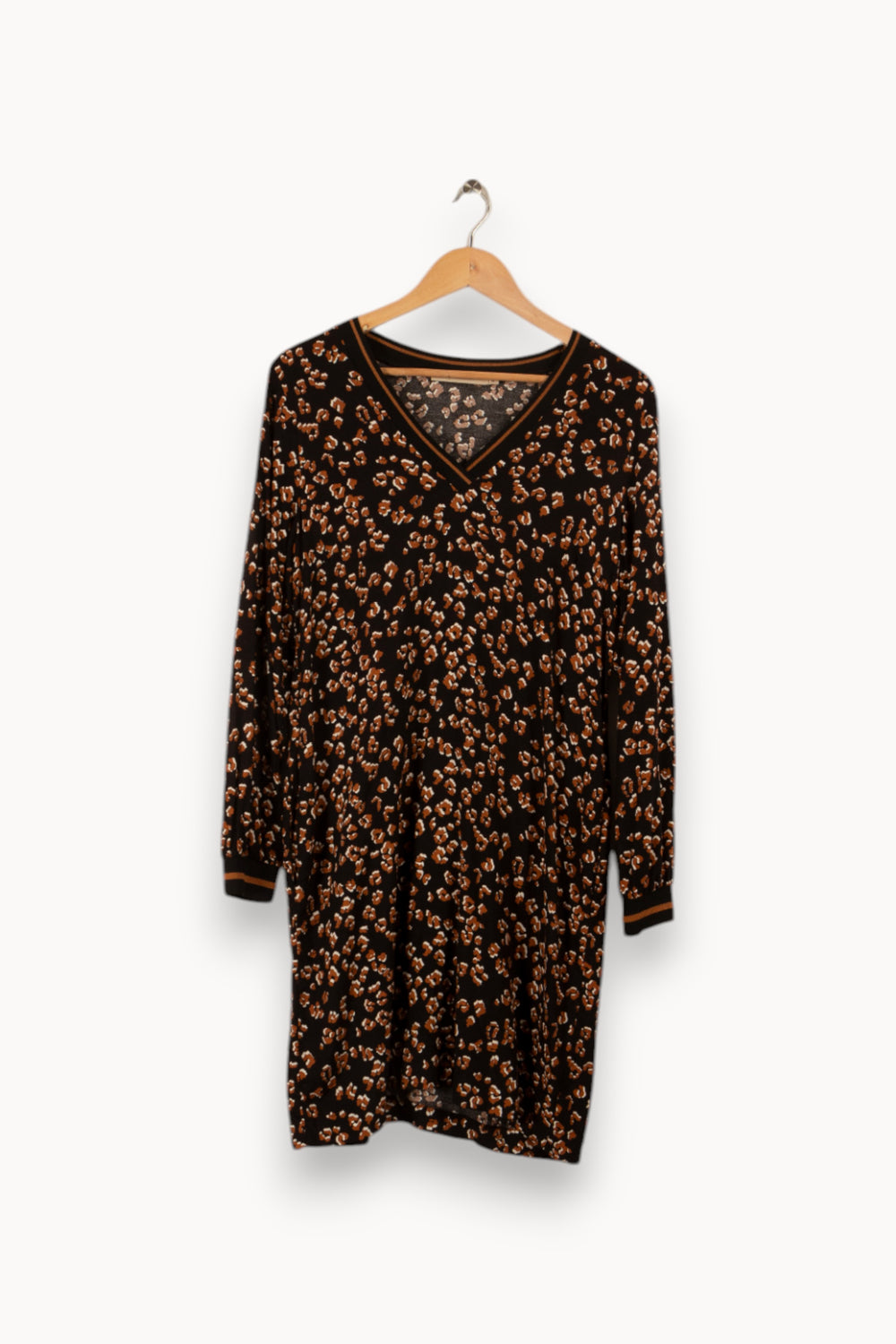 Robe noire et marron à motifs - Taille L/40 de la marque La Fée Maraboutée | PARAD33763 - Vendu par Paradigme - Image 1