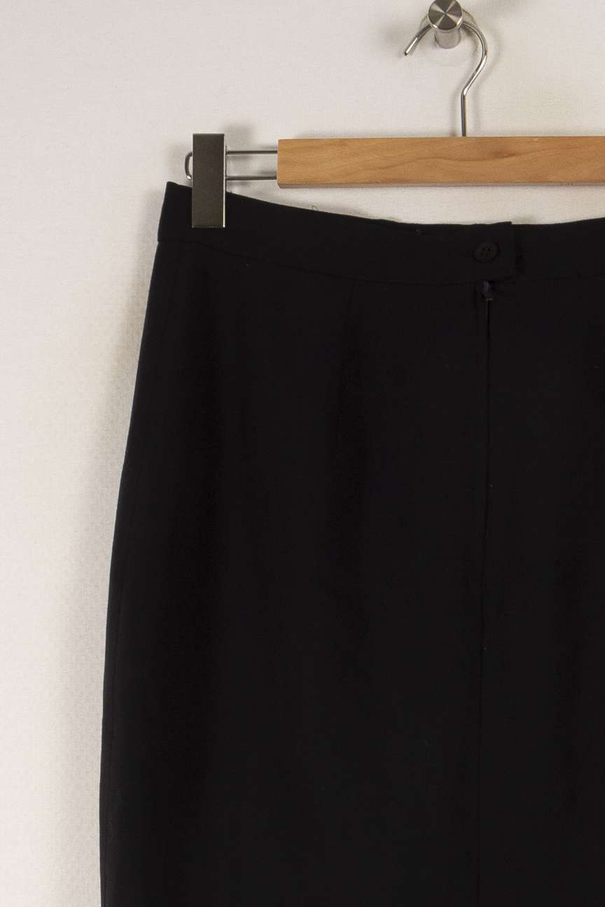Jupe noire - Taille XL/42 de la marque Max Mara | PARAD34198 - Vendu par Paradigme - Image 2