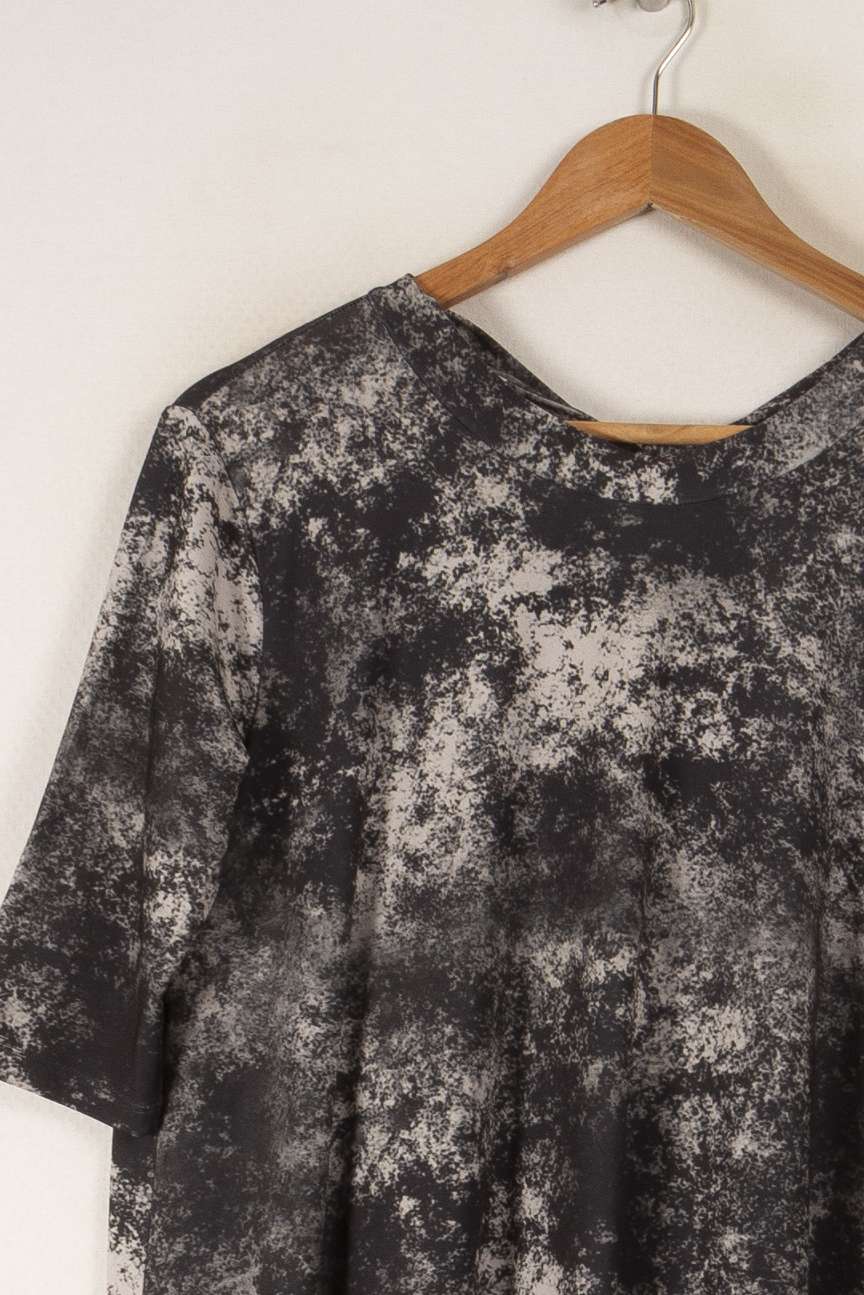 Robe verte/grise - Taille S/36 de la marque La Fée Maraboutée | PARAD34335 - Vendu par Paradigme - Image 2