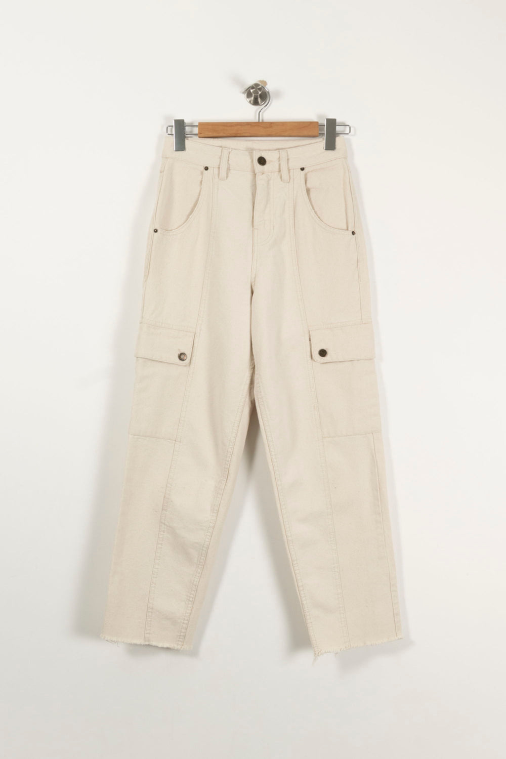 Pantalon Cargo Beige - Taille S/36 de la marque American Vintage | PARAD35412 - Vendu par Paradigme - Image 2