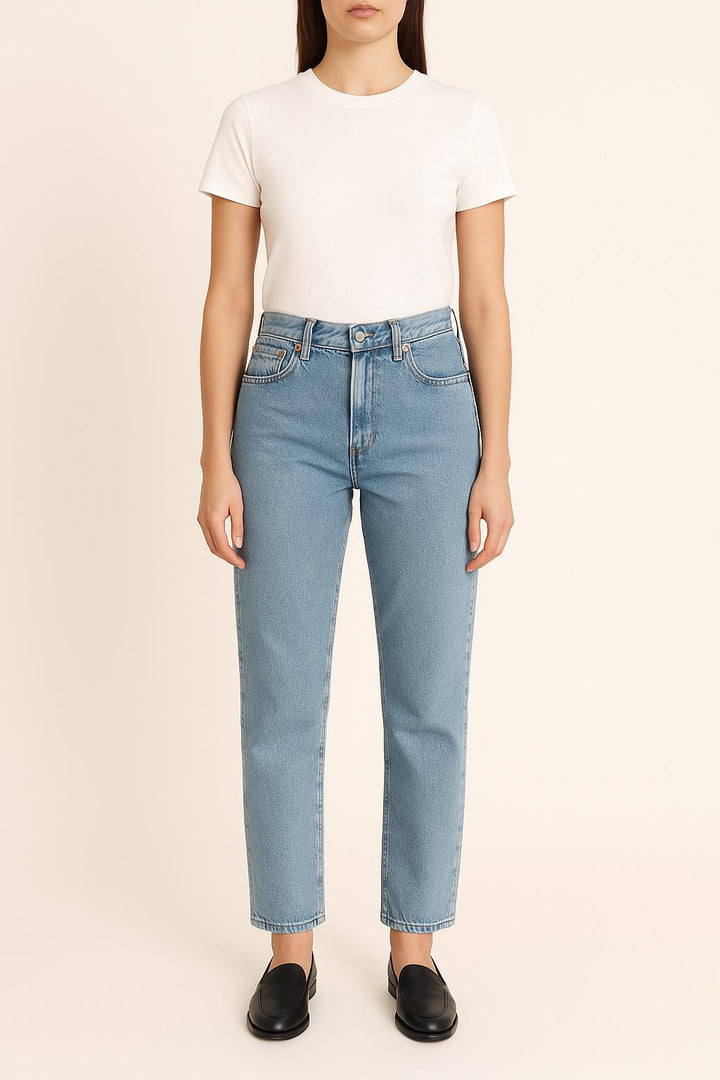 Jean Droit Bleu - Taille M/38 de la marque Levi's | PARAD35636 - Vendu par Paradigme - Image 1