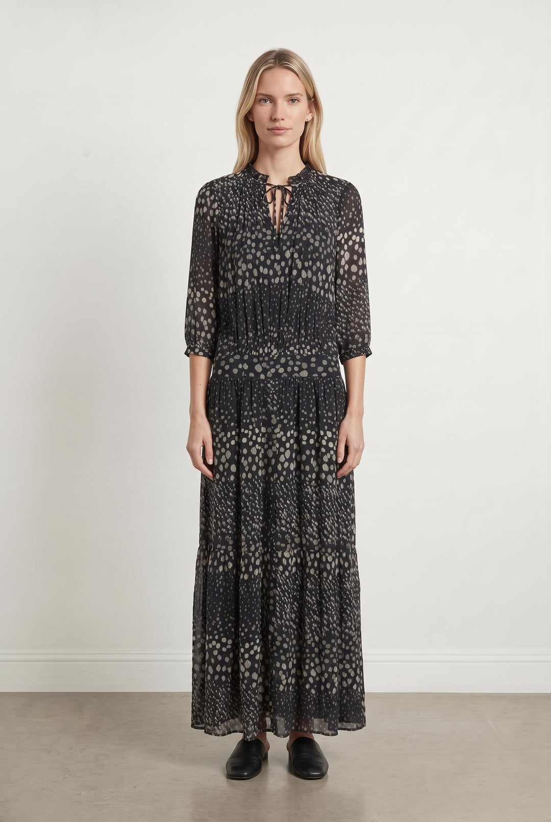 Robe Longue Noire et Blanche - Taille XS/34 de la marque ba&sh | PARAD37331 - Vendu par Paradigme - Image 1