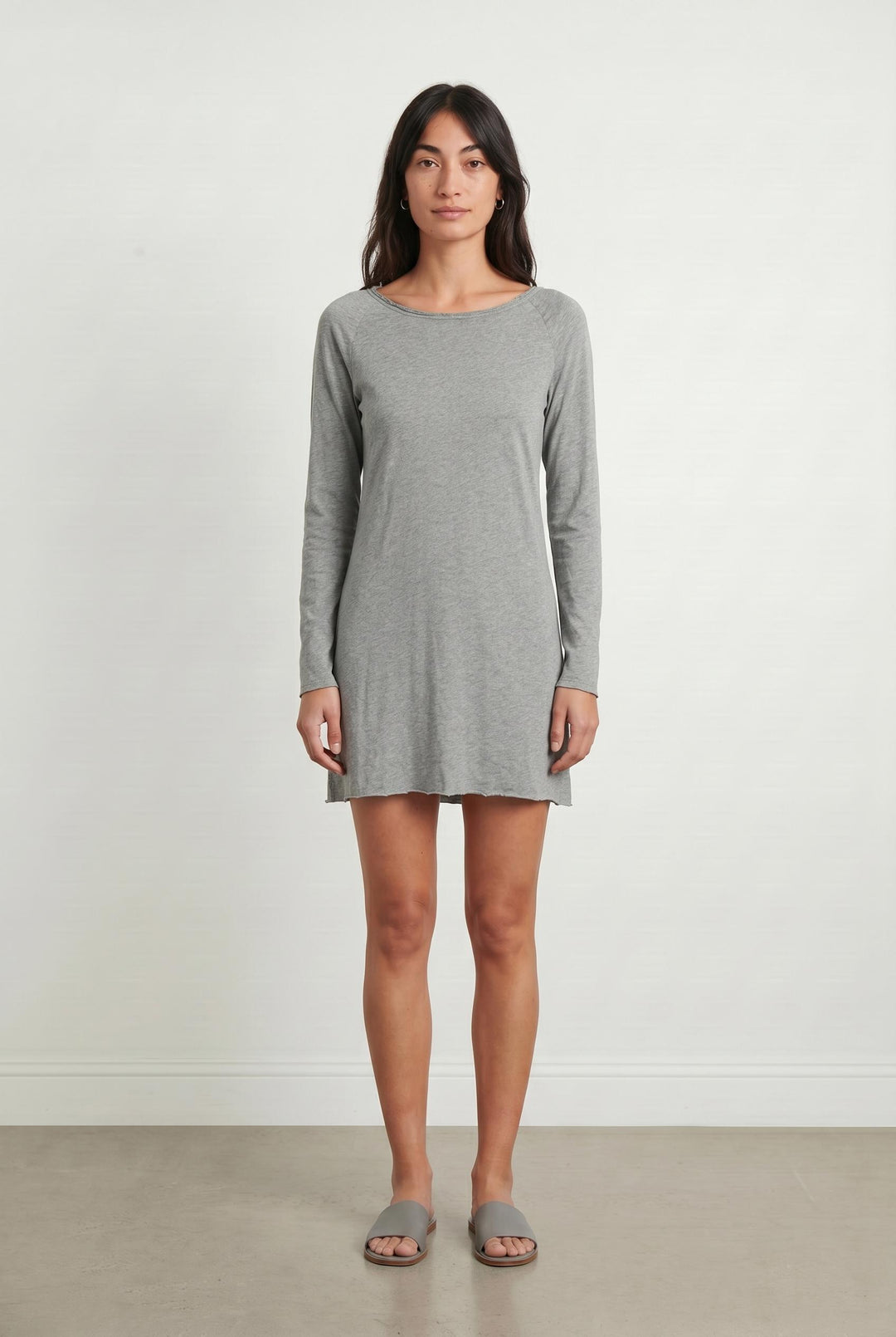 Robe Pull Grise - Taille S/36 de la marque American Vintage | PARAD37412 - Vendu par Paradigme - Image 1