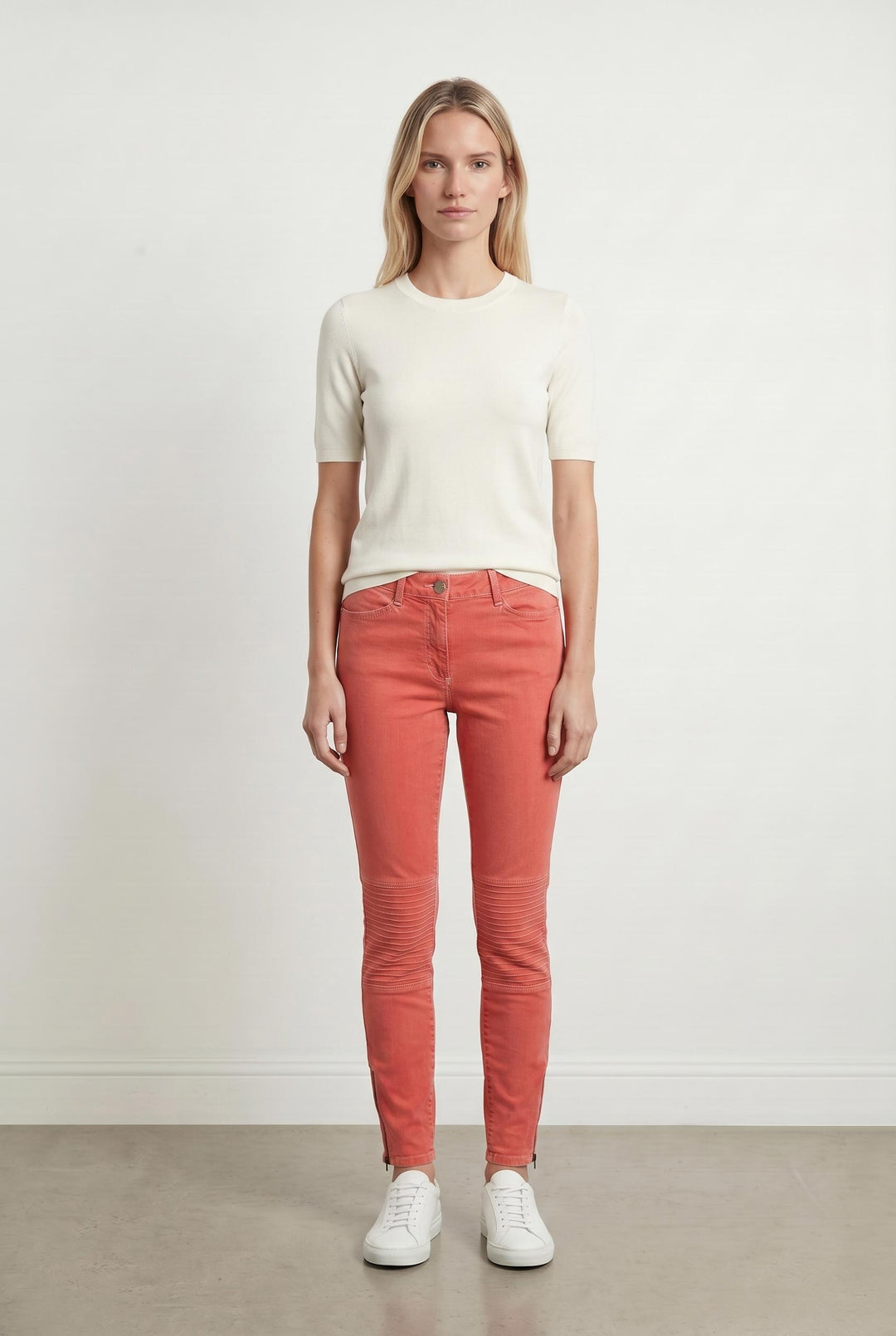 Jean Rouge - Taille M/38 de la marque Sandro | PARAD37416 - Vendu par Paradigme - Image 1