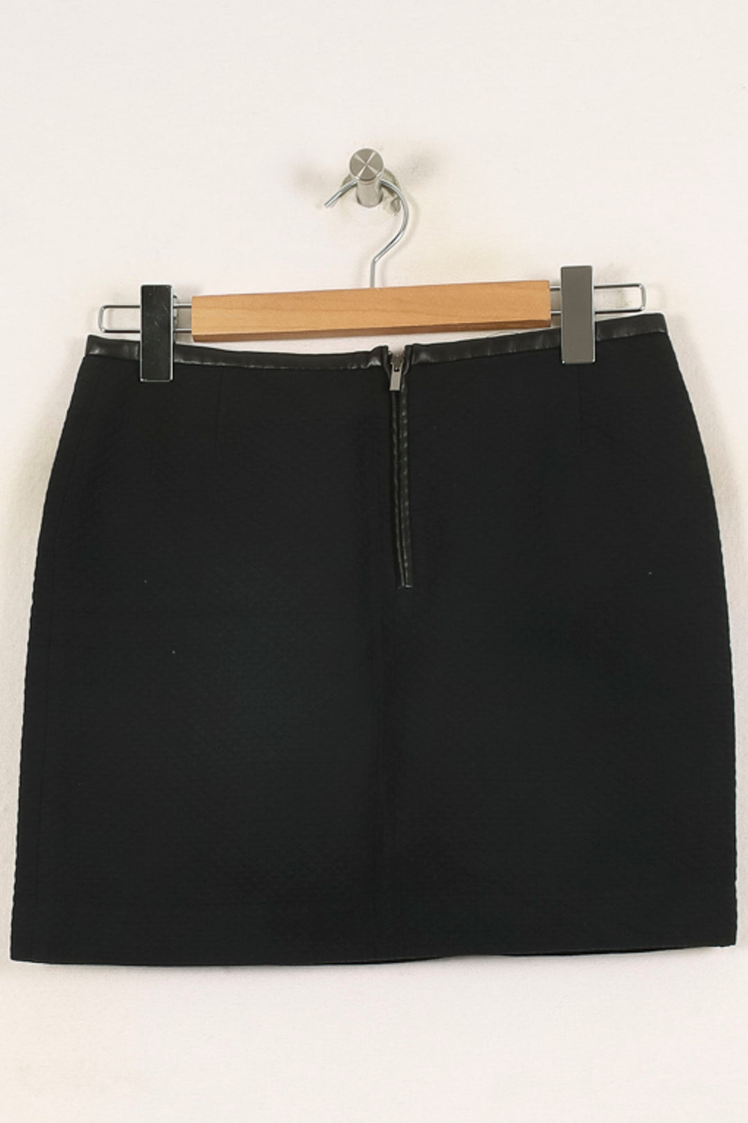 Jupe Courte Noire - Taille M/38 de la marque Comptoir des Cotonniers | PARAD37886 - Vendu par Paradigme - Image 4