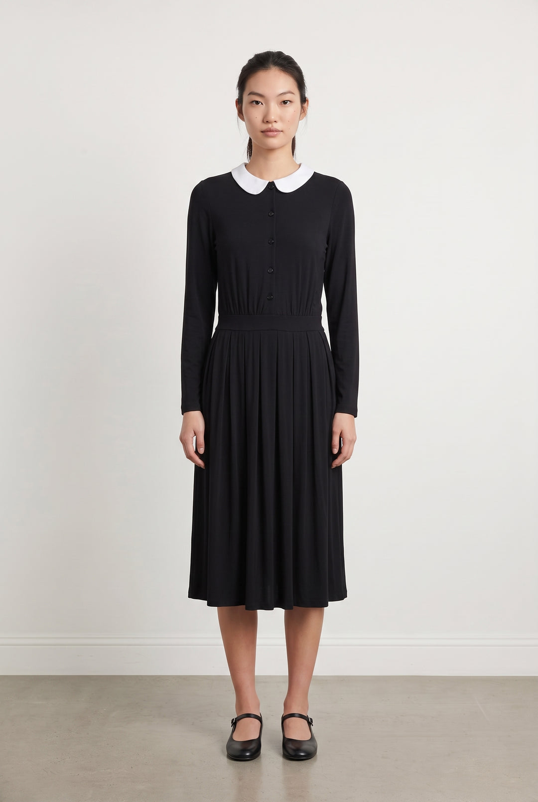 Robe chemise noire et blanche - Taille M/38 de la marque Agnès b. | PARAD38132 - Vendu par Paradigme - Image 1