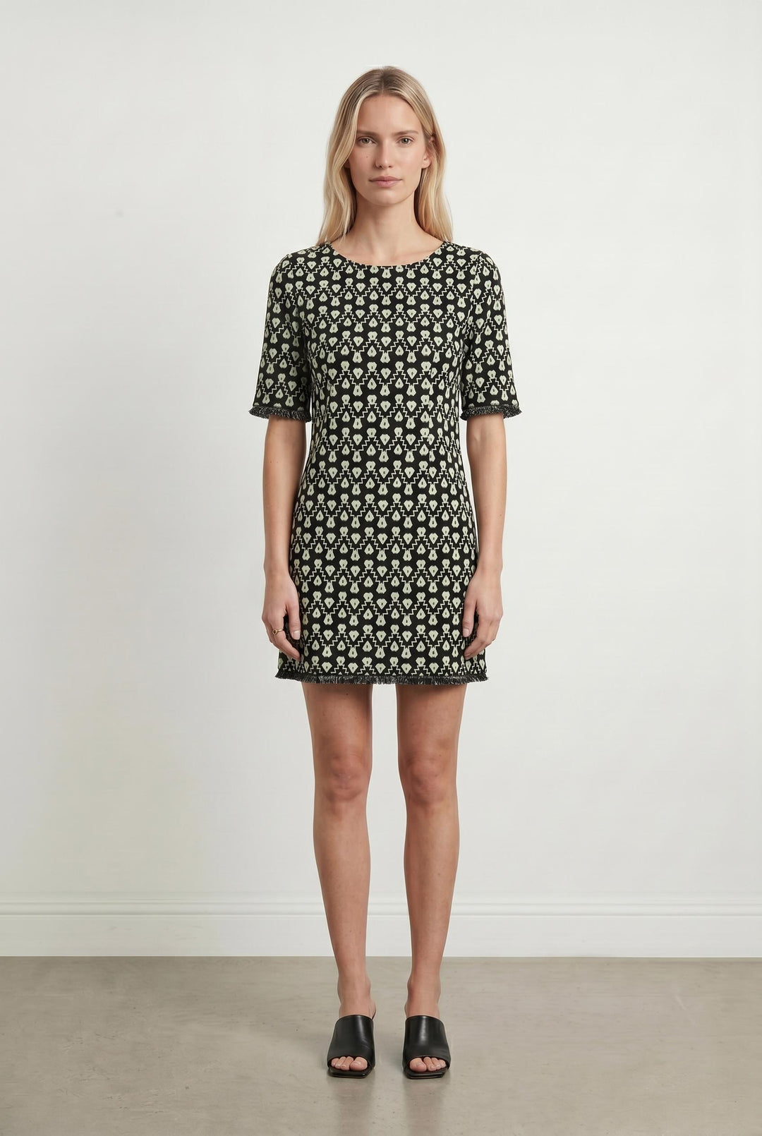 Robe Noire et Blanche - Taille S/36 de la marque Suncoo | PARAD38139 - Vendu par Paradigme - Image 1
