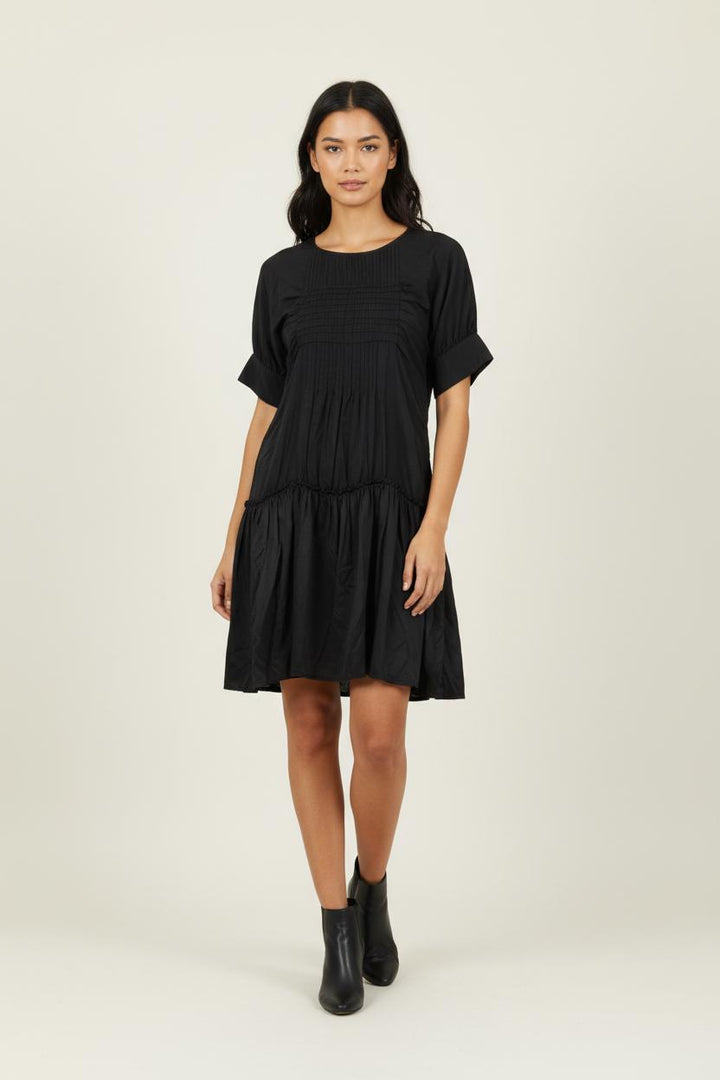 Robe Midi Noire - Taille M/38 de la marque I.Code | PARAD38175 - Vendu par Paradigme - Image 1