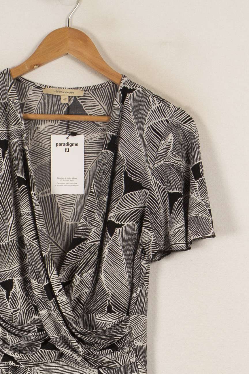 Robe noire - Taille XL/42 de la marque La Fée Maraboutée | PARAD38910 - Vendu par Paradigme - Image 2