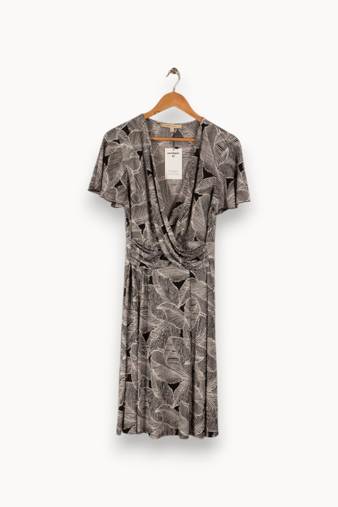 Robe noire - Taille XL/42 de la marque La Fée Maraboutée | PARAD38910 - Vendu par Paradigme - Image 1
