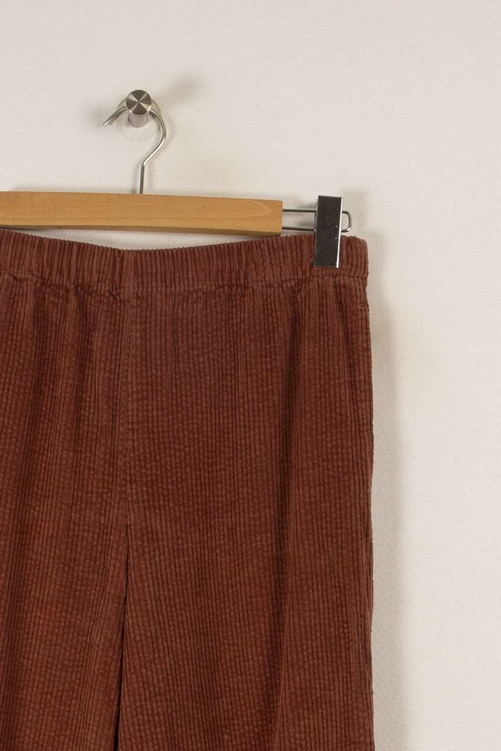 Pantalon côtelé marron - Taille M/38 de la marque American Vintage | PARAD39026 - Vendu par Paradigme - Image 2