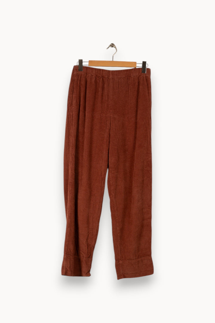Pantalon côtelé marron - Taille M/38 de la marque American Vintage | PARAD39026 - Vendu par Paradigme - Image 1