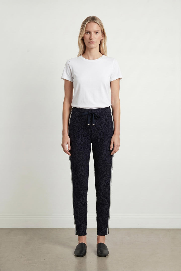 Pantalon bleu foncé en broderie - Taille S/36 de la marque Imprevu | PARAD39034 - Vendu par Paradigme - Image 1