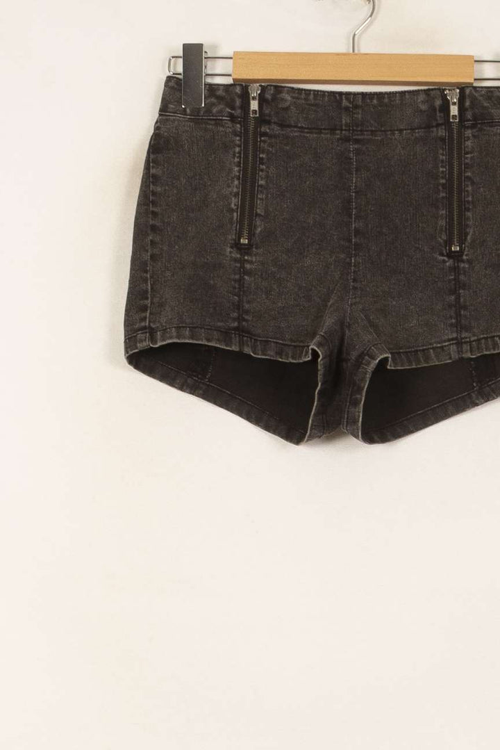 Short Gris - Taille M/38 de la marque The Kooples | PARAD39504 - Vendu par Paradigme - Image 3