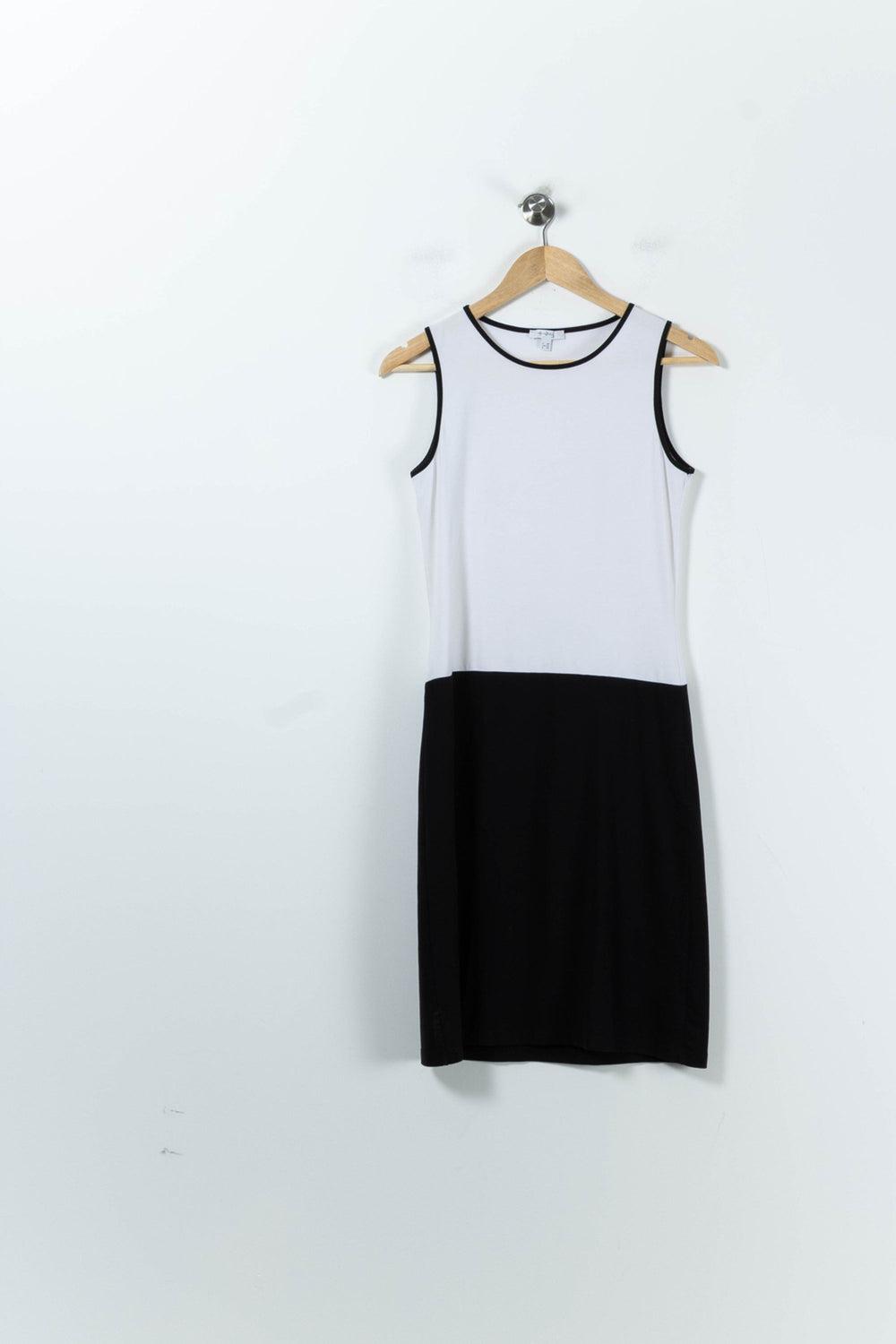 Robe Sans Manches Noire et Blanche - Taille S/36 de la marque Maison 123 | PARAD39721 - Vendu par Paradigme - Image 2