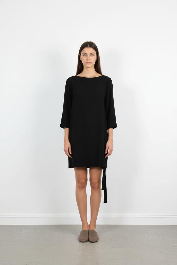 Robe Droite Noire - Taille L/40