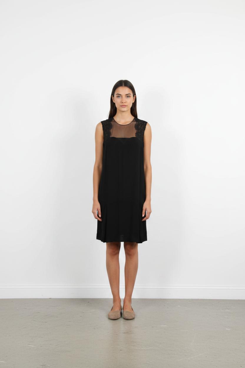 Robe Courte Noire - Taille L/40