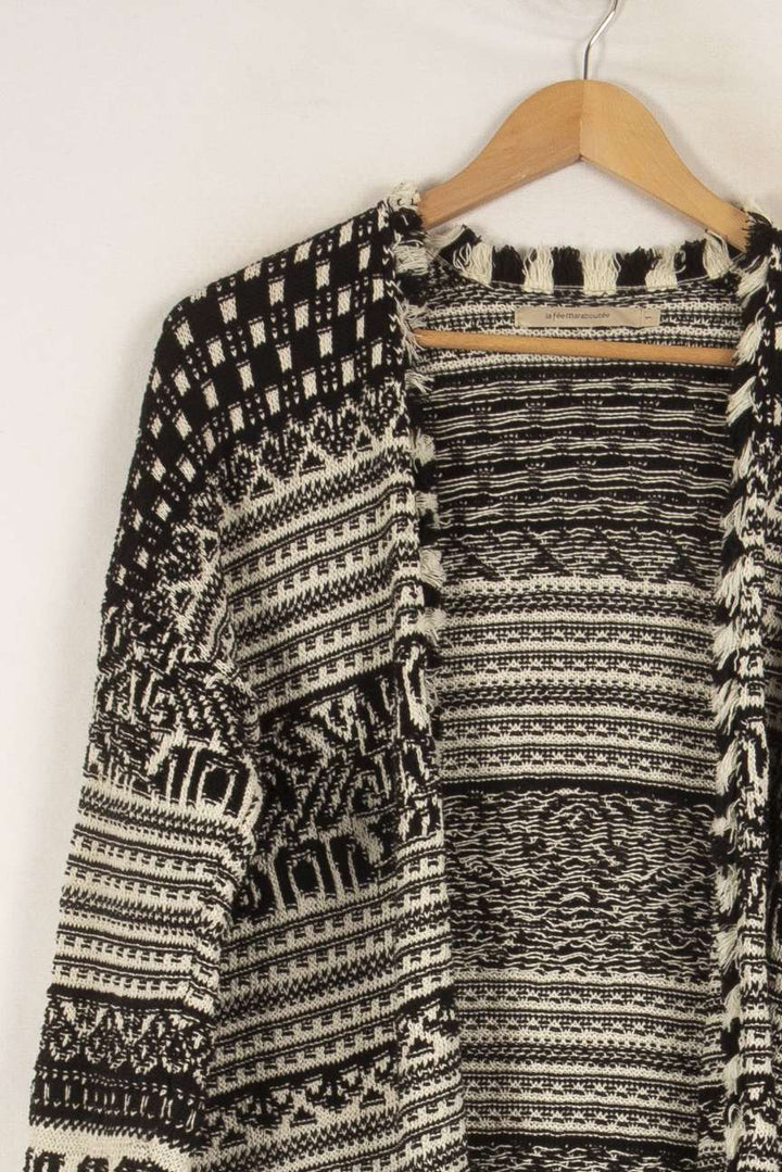 Veste noire et blanche - Taille S/36 de la marque La Fée Maraboutée | PARAD40808 - Vendu par Paradigme - Image 2