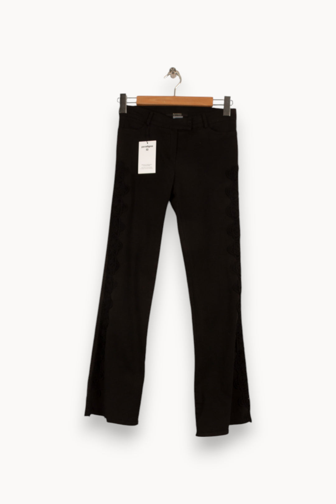 Pantalon noir avec broderies - Taille S/36 de la marque Sandro | PARAD40971 - Vendu par Paradigme - Image 1
