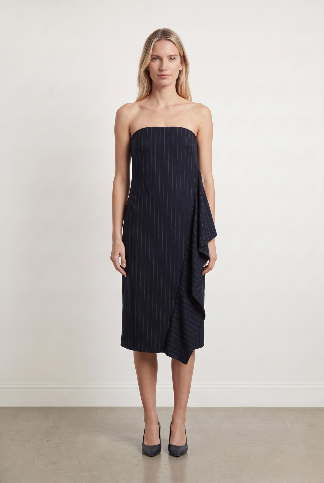 Robe bleue foncée rayée - Taille M/38 de la marque Tara Jarmon | PARAD41057 - Vendu par Paradigme - Image 1