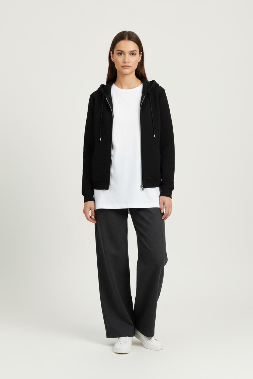 Gilet noir à capuche - Taille S/36 de la marque IKKS | PARAD41193 - Vendu par Paradigme - Image 1