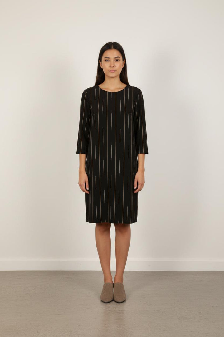 Robe noire rayée - Taille M/38