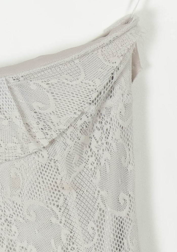 Robe grise en dentelle - Taille S/36 de la marque The Kooples | PARAD42051 - Vendu par Paradigme - Image 3