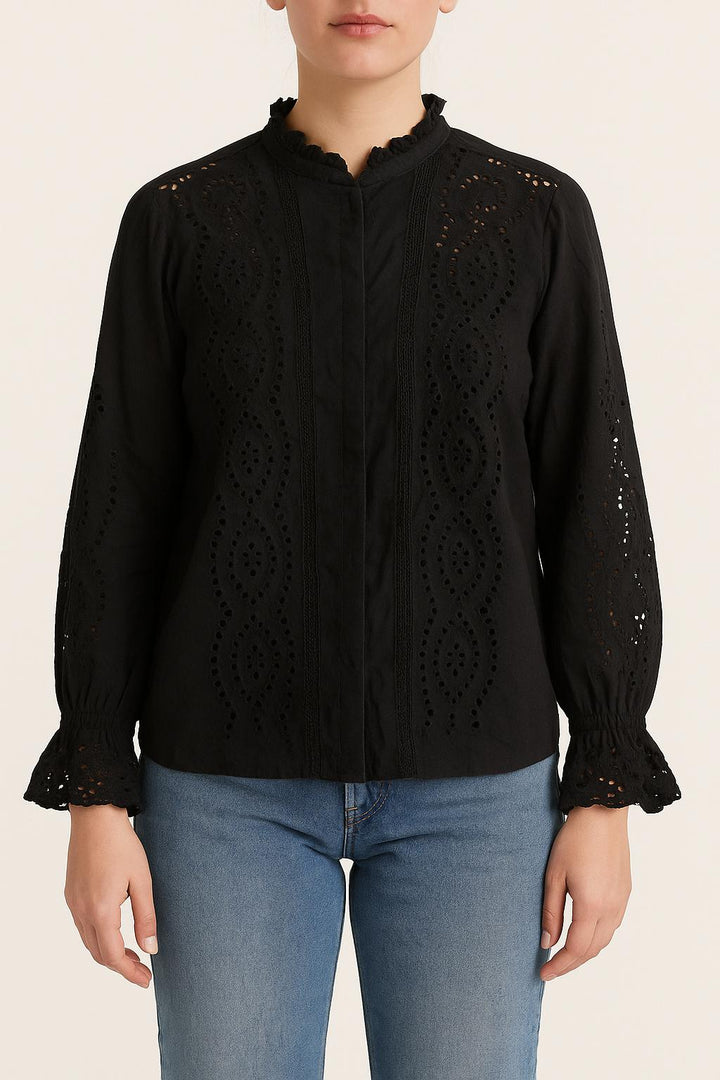 Chemise noire brodée - Taille XL/42 de la marque Caroll | PARAD42544 - Vendu par Paradigme - Image 1