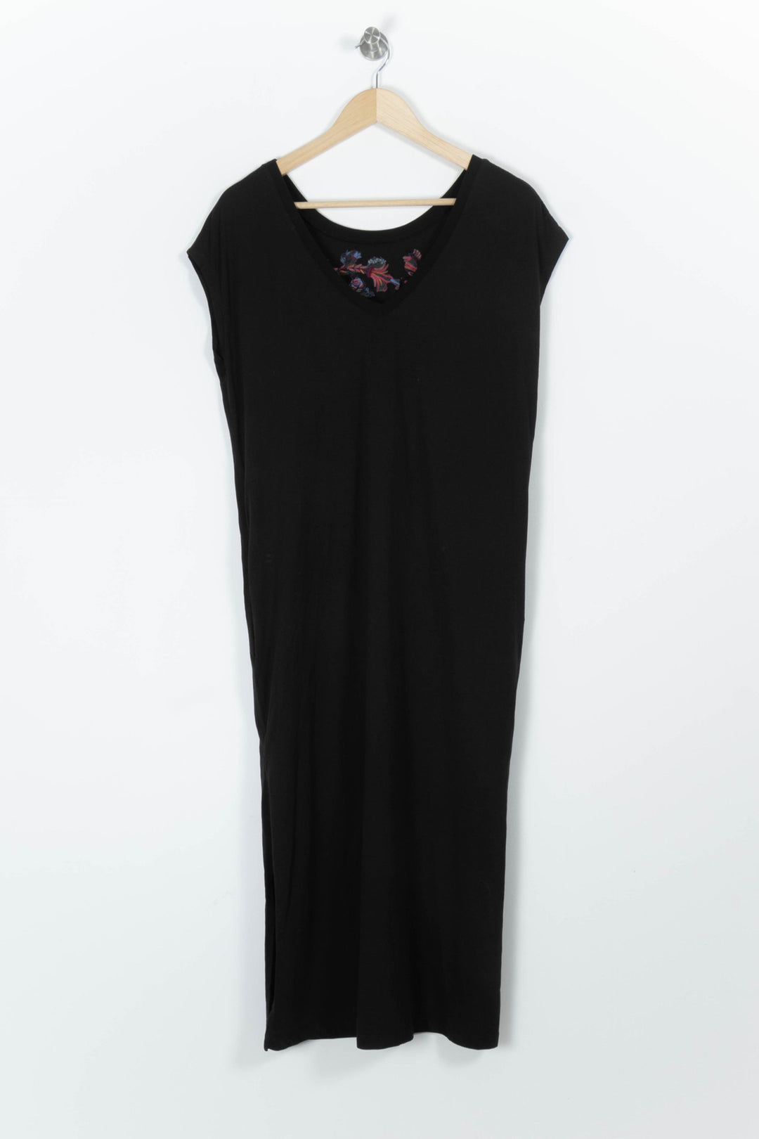 Robe longue noire avec détails - Taille L/40 de la marque La Fée Maraboutée | PARAD42798 - Vendu par Paradigme - Image 4