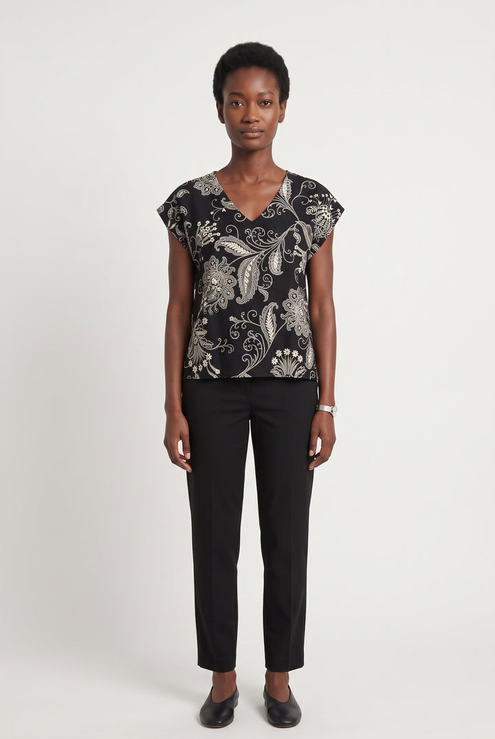 Blouse noire à motifs - Taille XS/34 de la marque La Fée Maraboutée | PARAD42828 - Vendu par Paradigme - Image 1