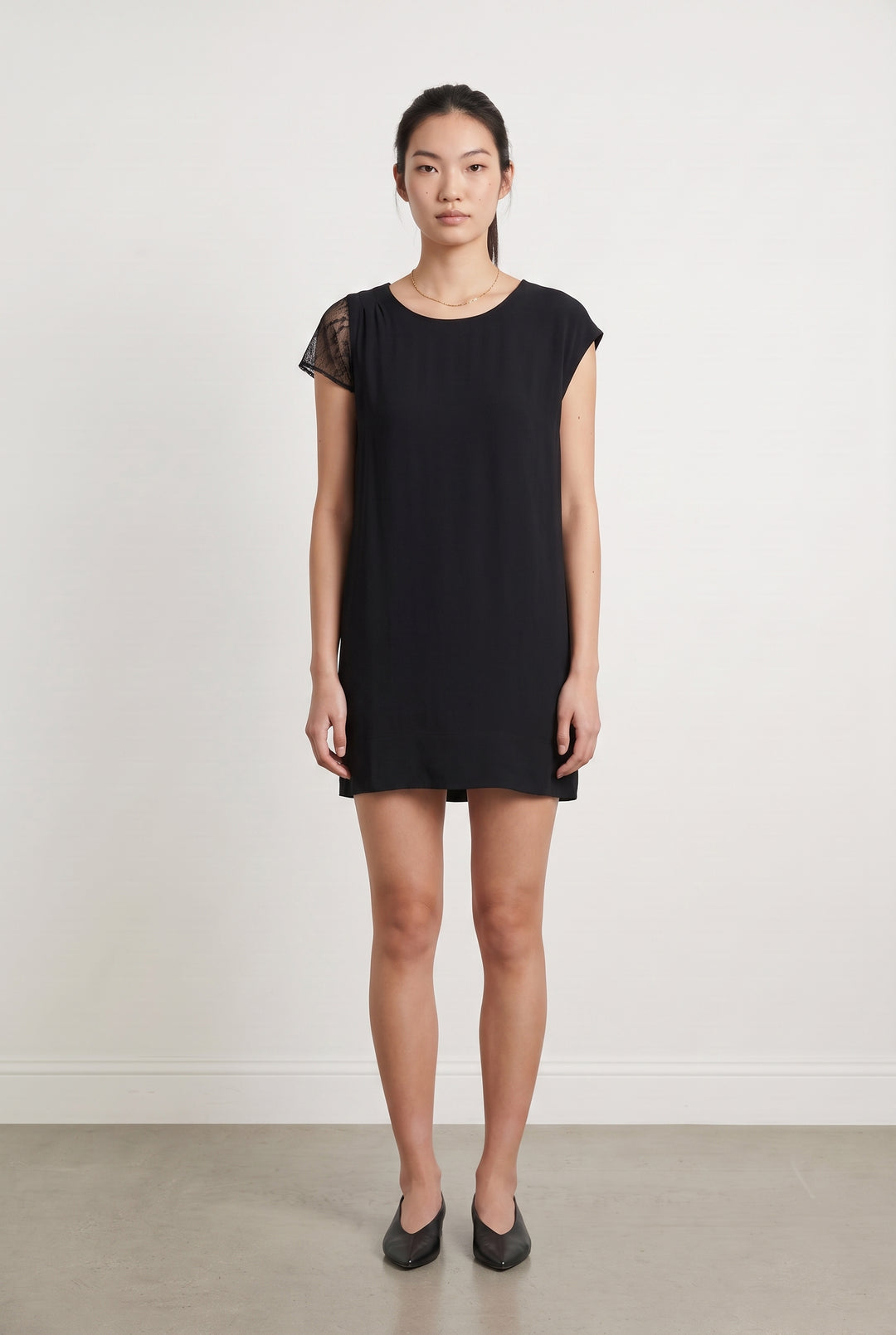 Robe Courte Noire - Taille S/36 de la marque Comptoir des Cotonniers | PARAD42959 - Vendu par Paradigme - Image 1