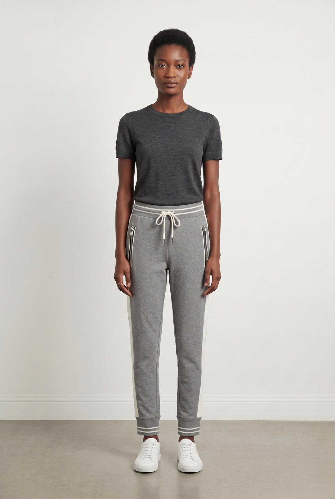Pantalon De Jogging Gris et Blanc - Taille XS/34 de la marque The Kooples - Sport | PARAD43051 - Vendu par Paradigme - Image 1