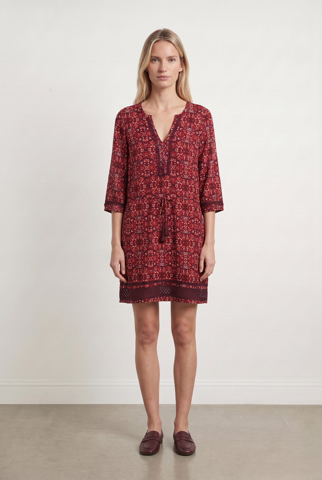 Robe Courte Rouge et Blanche - Taille M/38 de la marque Caroll | PARAD43234 - Vendu par Paradigme - Image 1