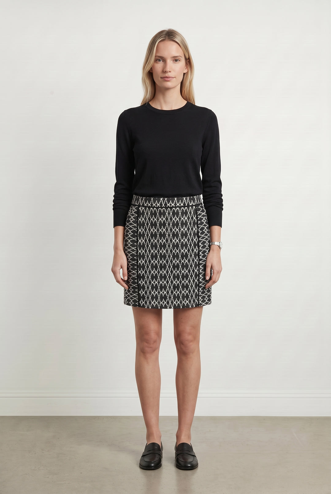 Jupe Courte Noire et Blanche - Taille M/38 de la marque Comptoir des Cotonniers | PARAD43312 - Vendu par Paradigme - Image 1