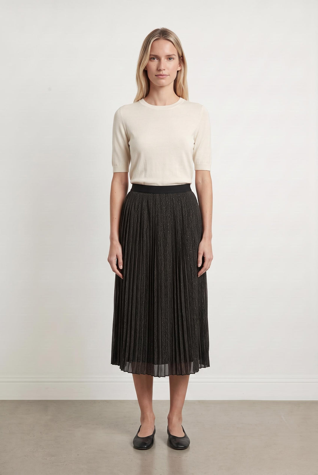 Jupe Plissée Noire - Taille M/38 de la marque Maison 123 | PARAD43317 - Vendu par Paradigme - Image 1