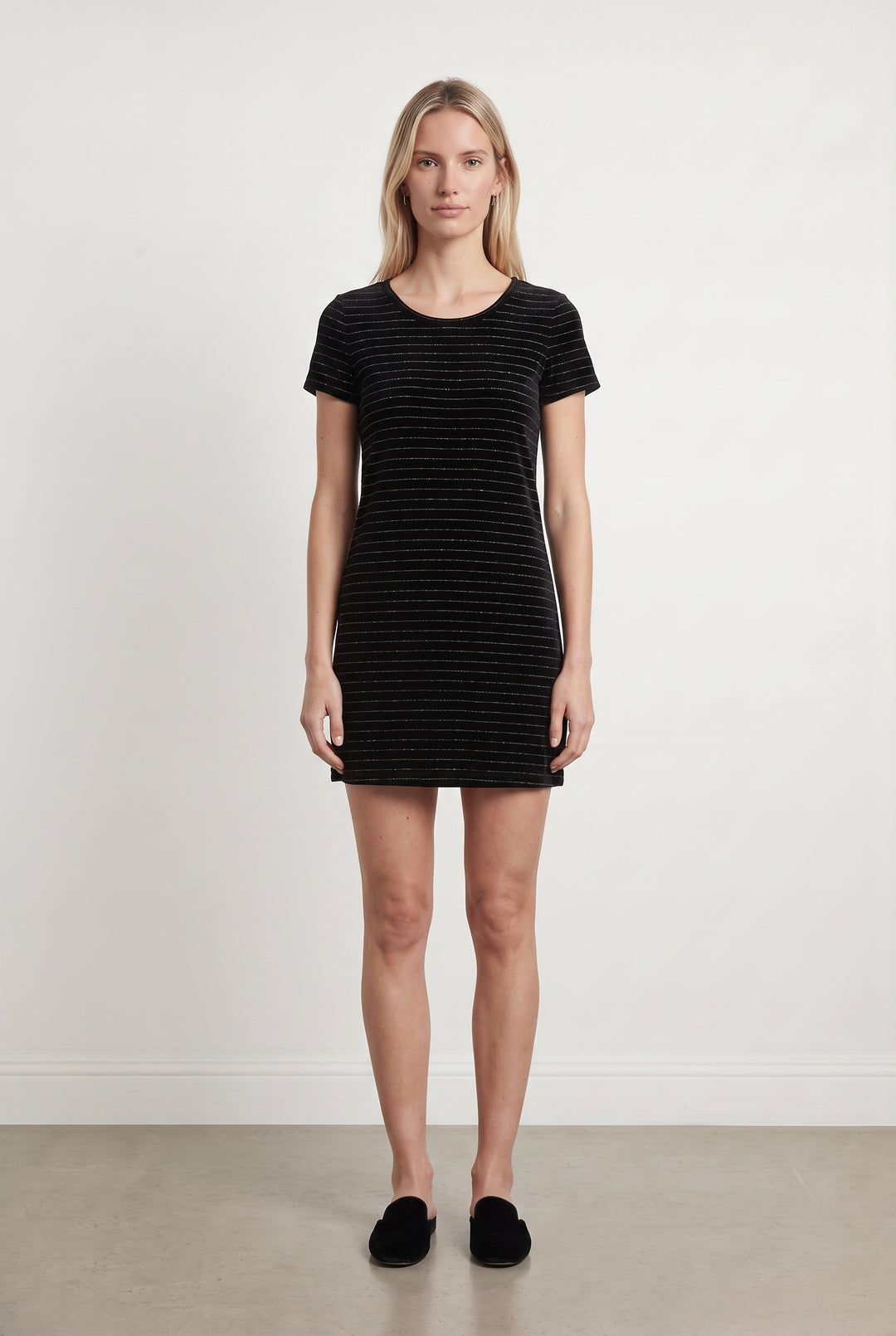 Robe en velours noir rayée - Taille S/36 de la marque Des petits hauts | PARAD44228 - Vendu par Paradigme - Image 1