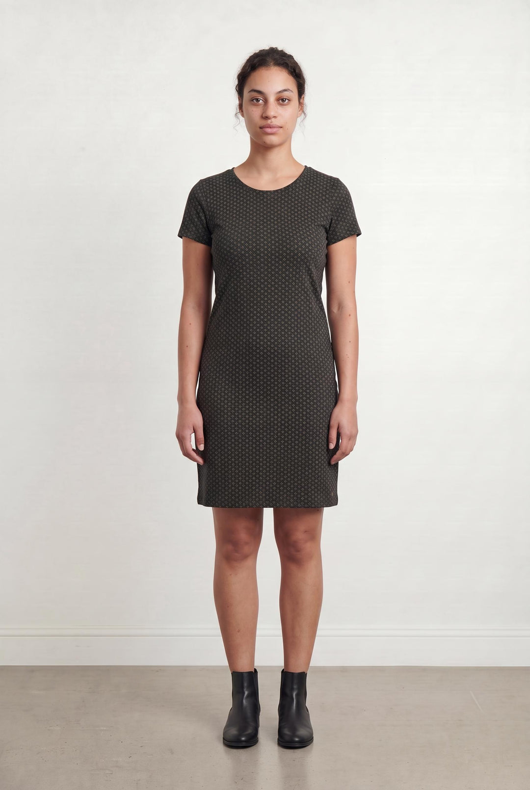 Robe noire et dorée - Taille L/40 de la marque Des petits hauts | PARAD44290 - Vendu par Paradigme - Image 1