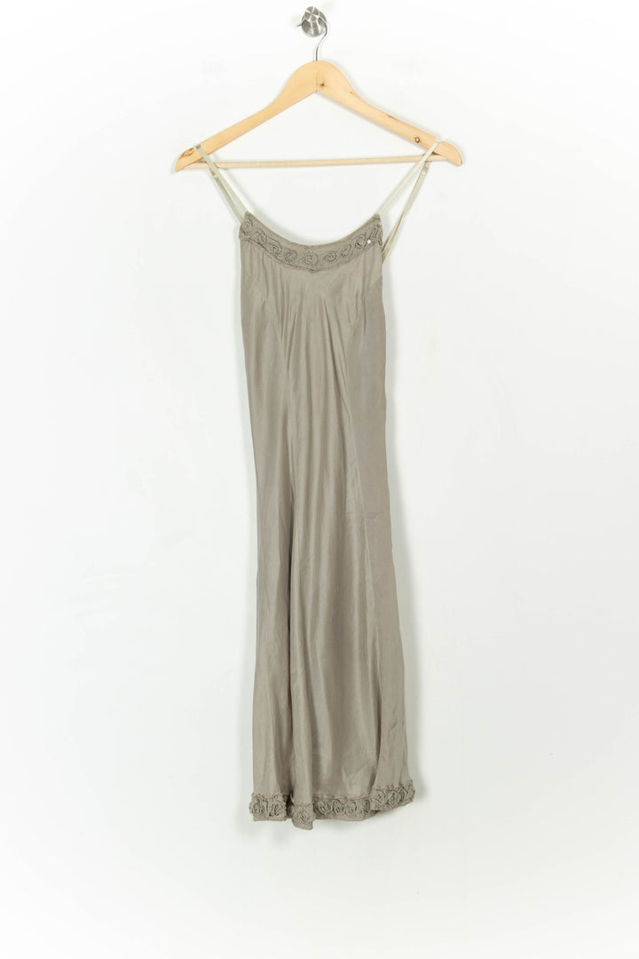 Robe grise - Taille M/38 de la marque La Fée Maraboutée | PARAD44418 - Vendu par Paradigme - Image 2