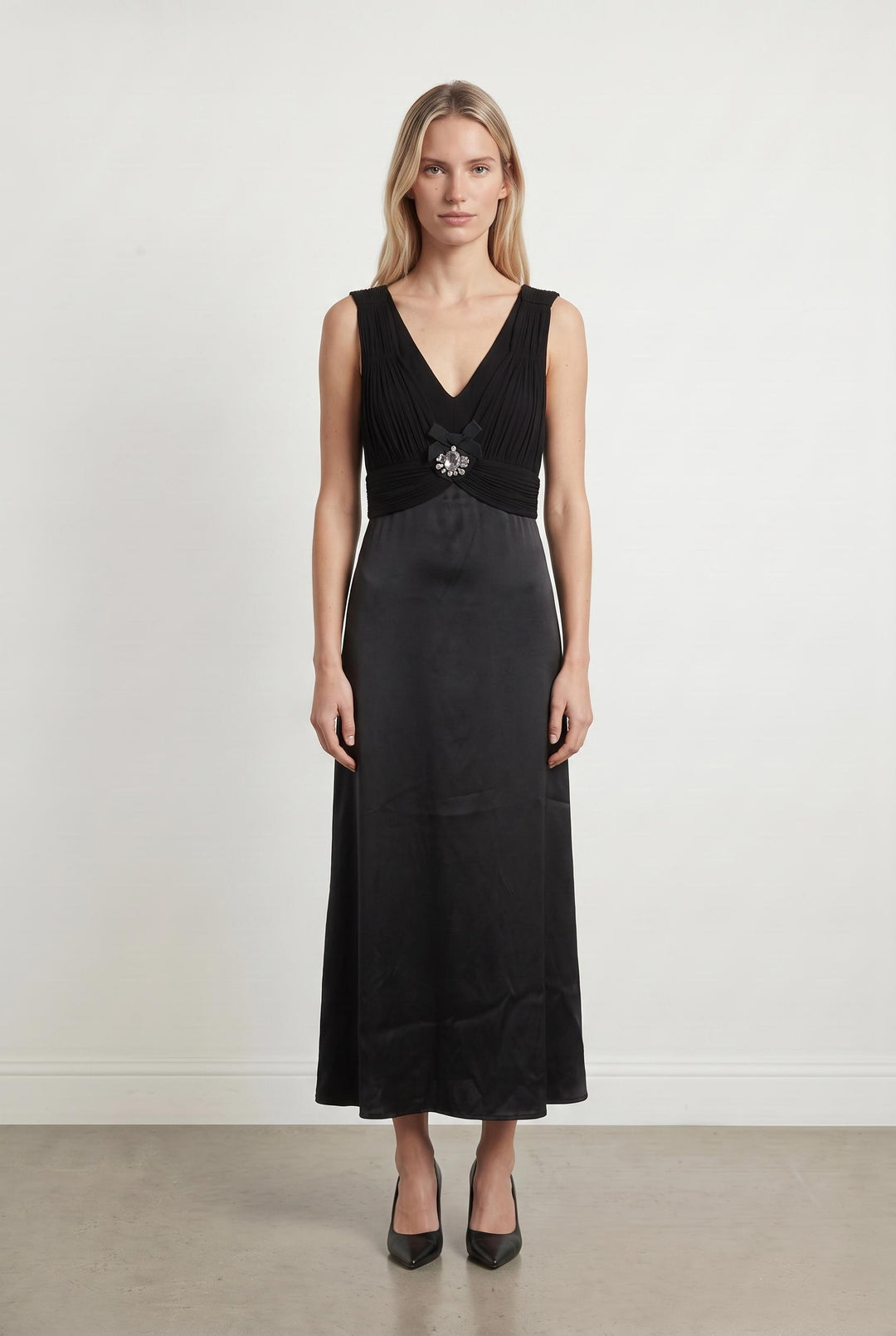 Robe noire avec détail - Taille S/36 de la marque Maje | PARAD44423 - Vendu par Paradigme - Image 1