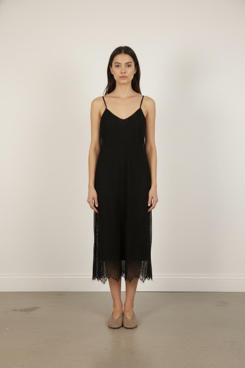 Robe en dentelle noire - Taille M/38