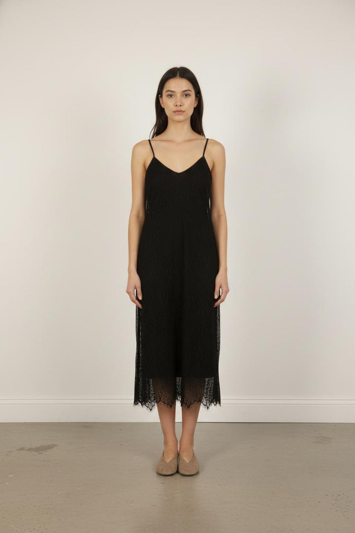 Robe en dentelle noire - Taille M/38
