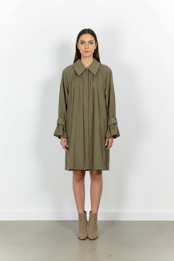 Trench Vert - Taille M/38 de la marque ba&sh | PARAD44716 - Vendu par Paradigme - Image 1
