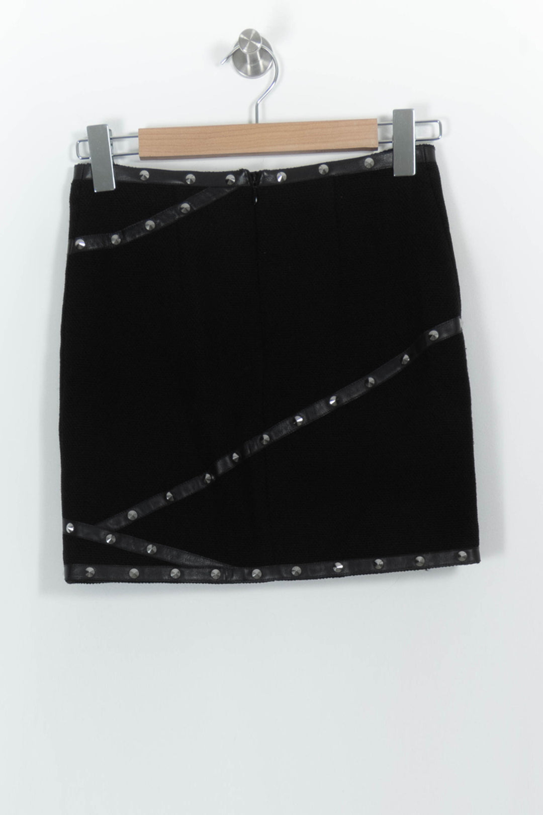 Jupe Courte Noire - Taille S/36 de la marque The Kooples | PARAD44815 - Vendu par Paradigme - Image 4